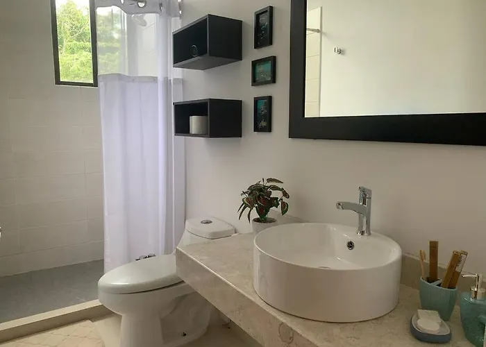 Сasa de vacaciones Casa Nah Ha’ Con Jacuzzi, Jardín Y Alberca